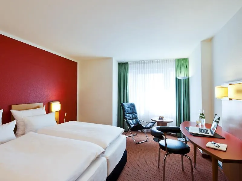 Hotel NH Berlin City Ost